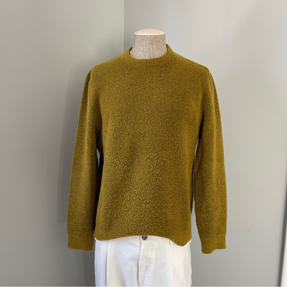 Club Monaco Men's Mustard Wool Bouclé Crewneck Sweater